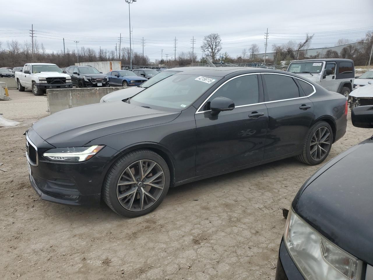 VOLVO S90 T6 MOM 2017