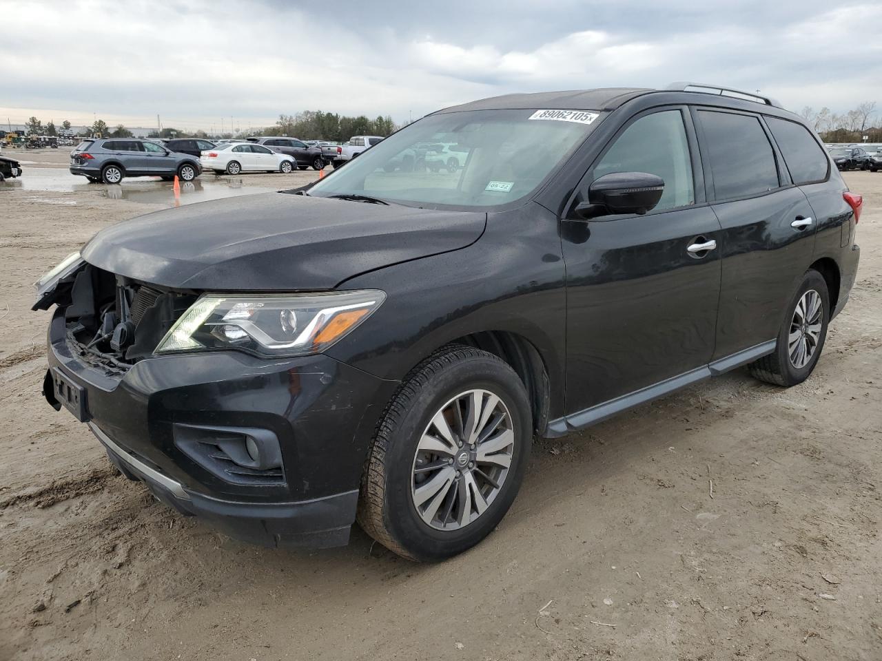 NISSAN PATHFINDER 2017