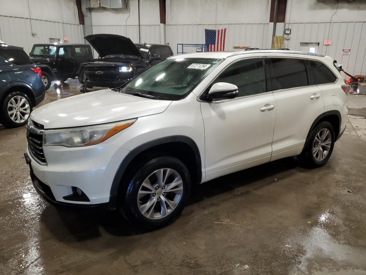 TOYOTA HIGHLANDER 2015