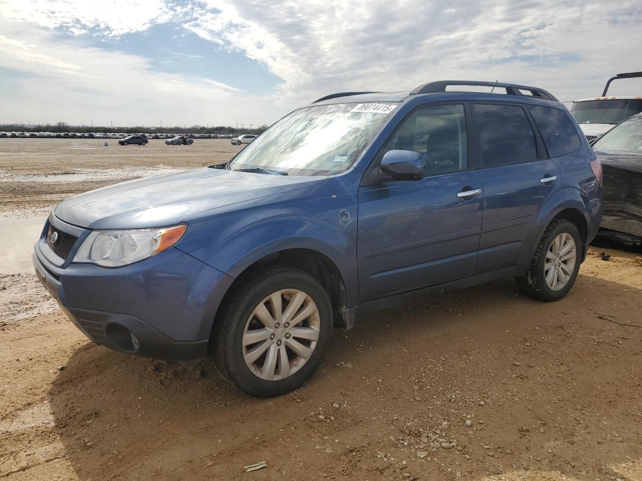 SUBARU FORESTER L 2012
