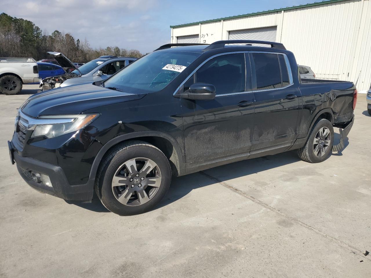 HONDA RIDGELINE 2017