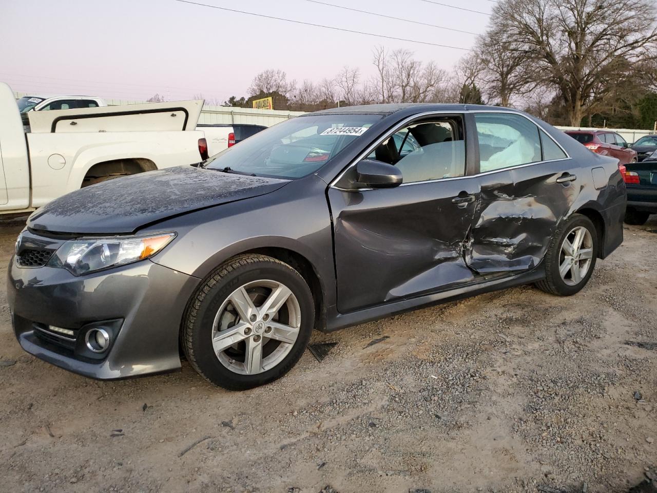 TOYOTA CAMRY BASE 2012