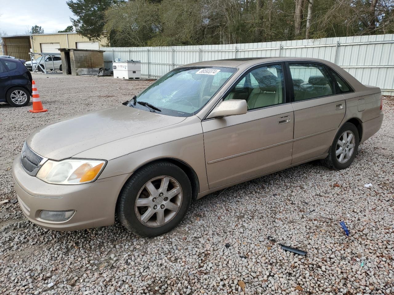 TOYOTA AVALON XL 2000