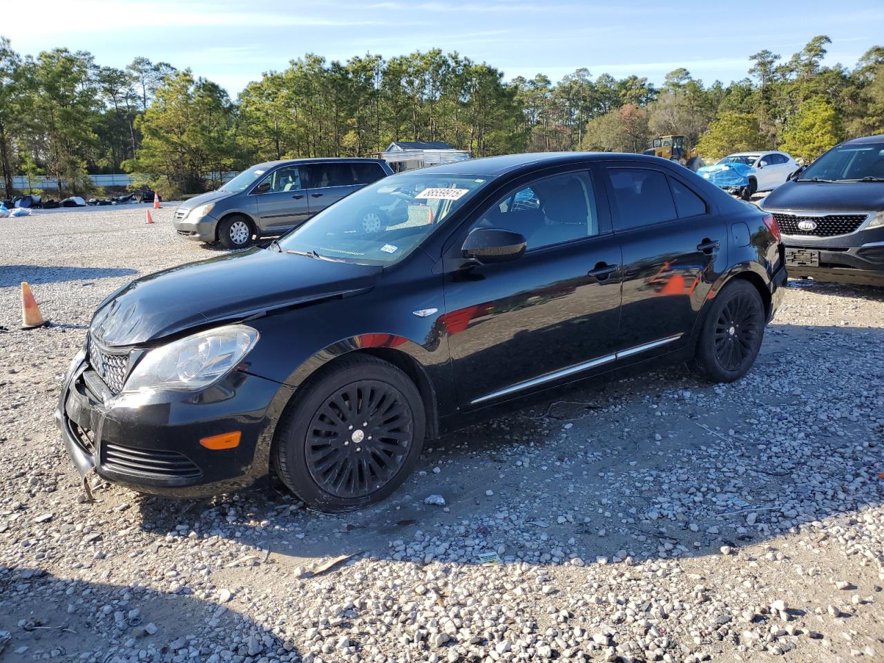 SUZUKI KIZASHI SE 2012