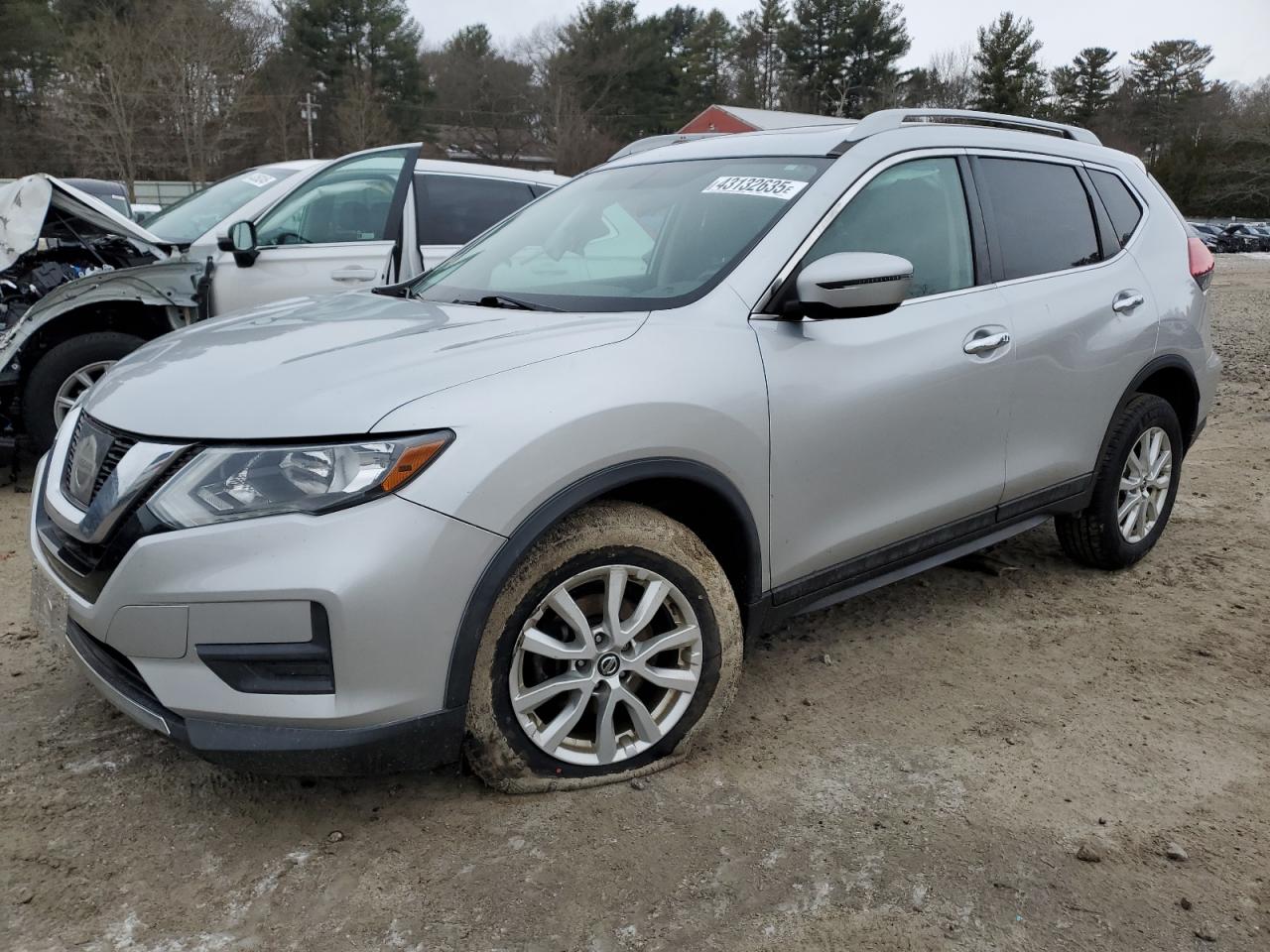 NISSAN ROGUE SV 2017