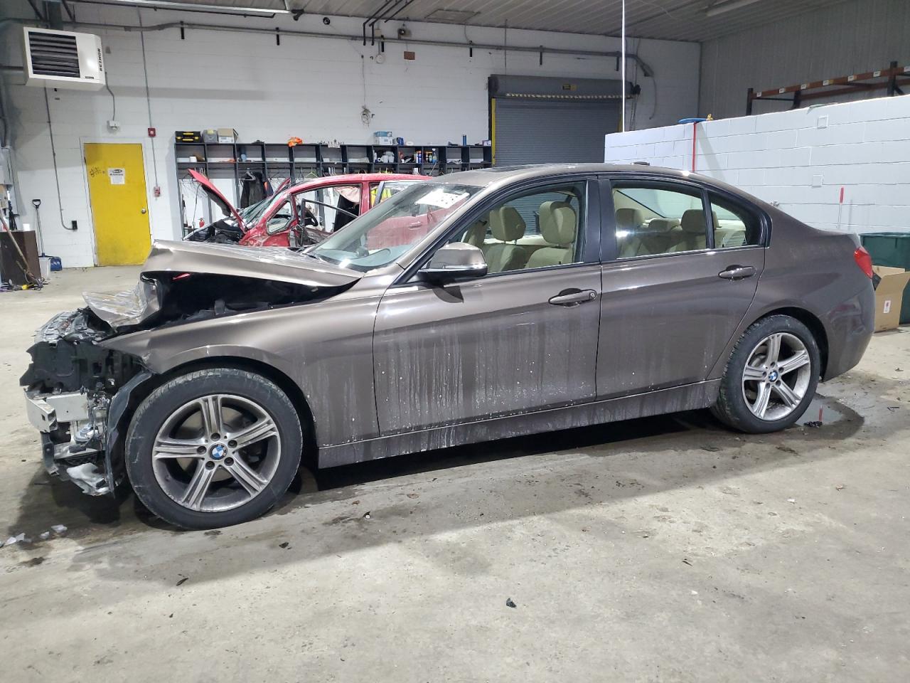 BMW 320 2014