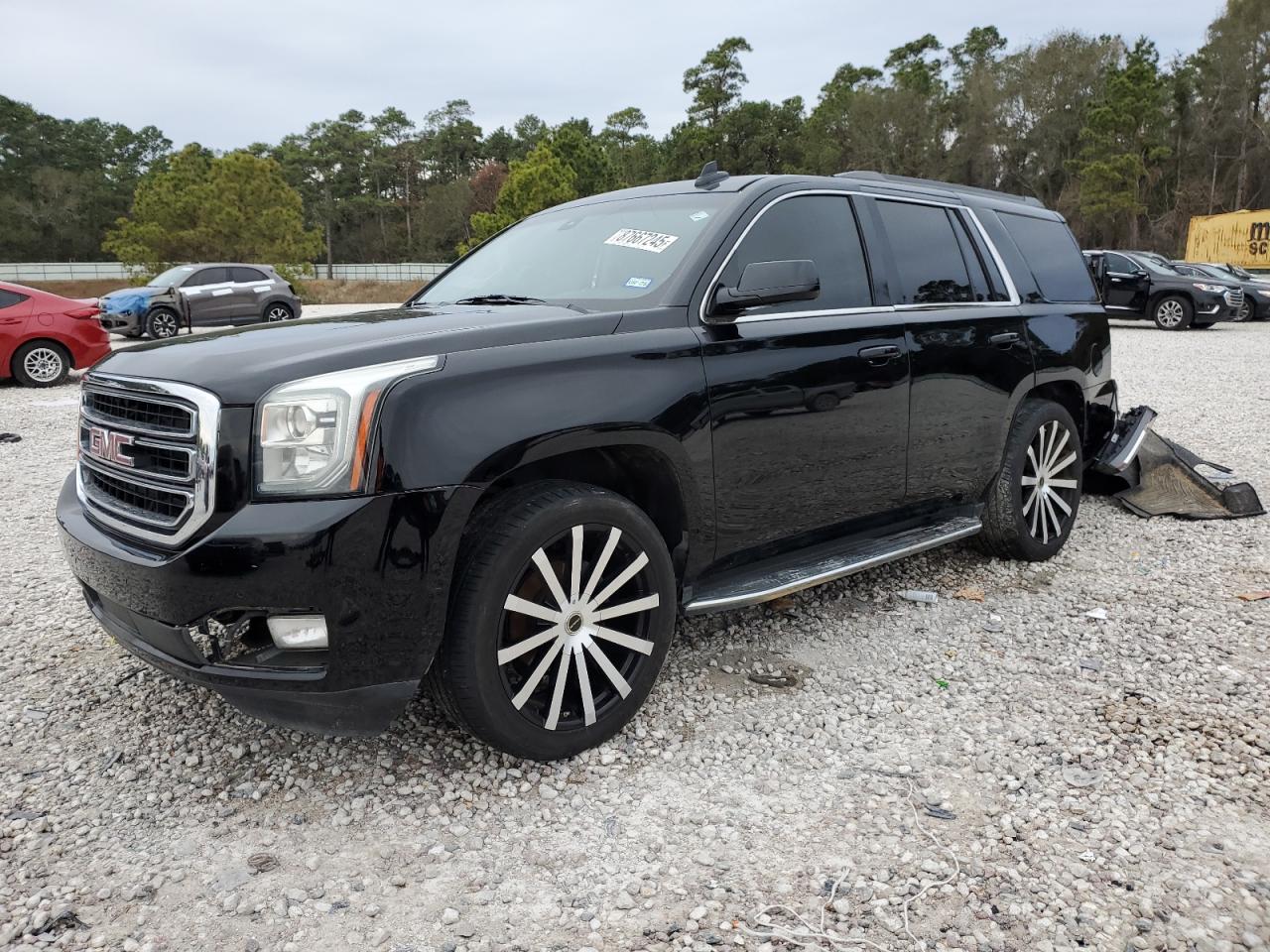 GMC YUKON SLE 2018