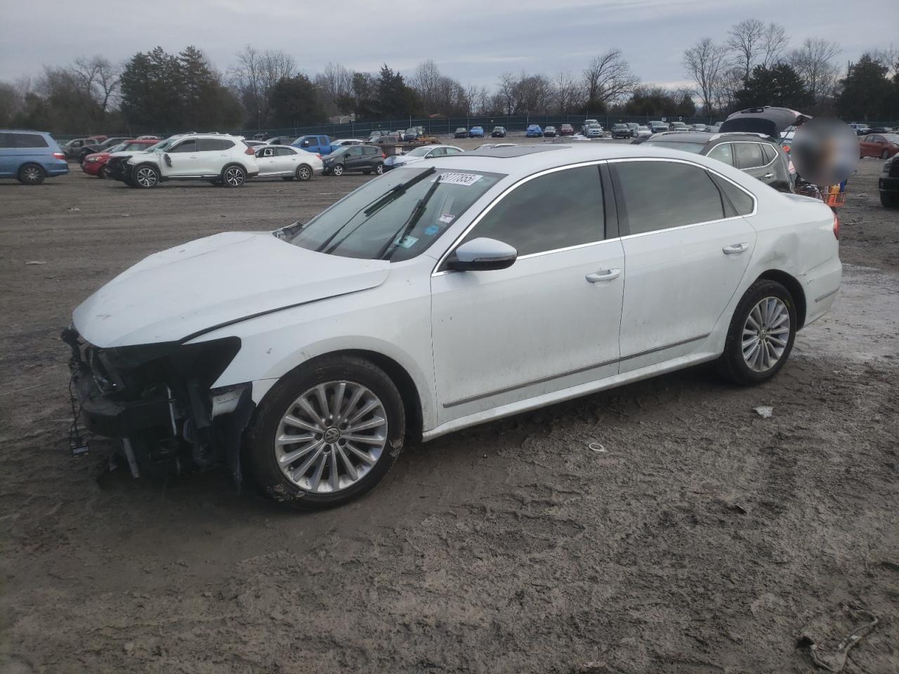 VOLKSWAGEN PASSAT SE 2017