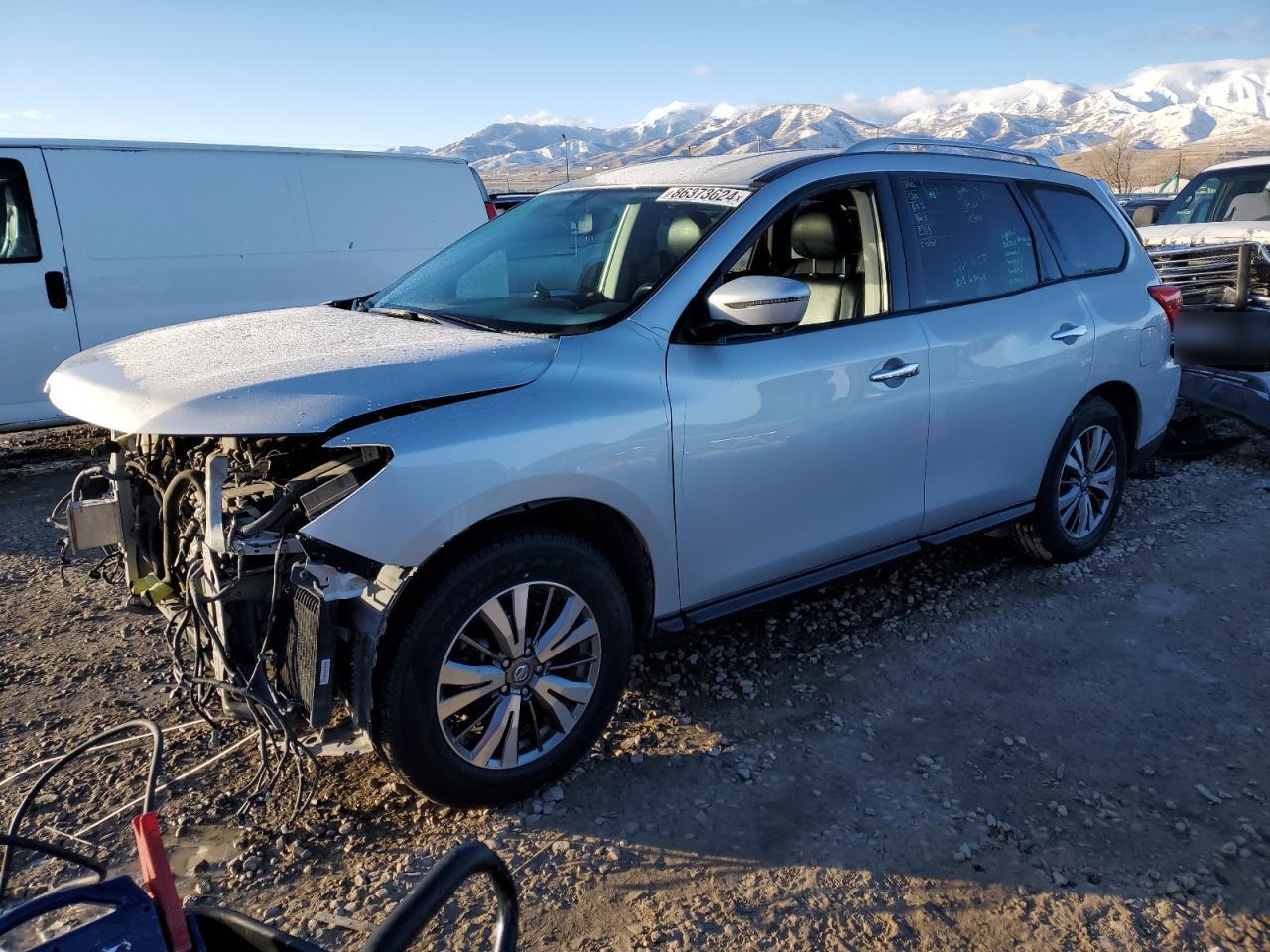 NISSAN PATHFINDER 2019