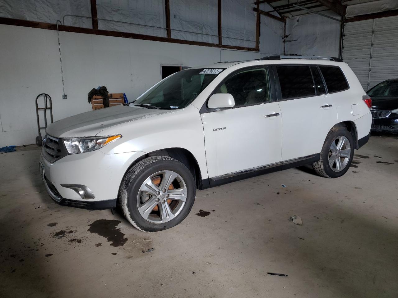 TOYOTA HIGHLANDER 2013