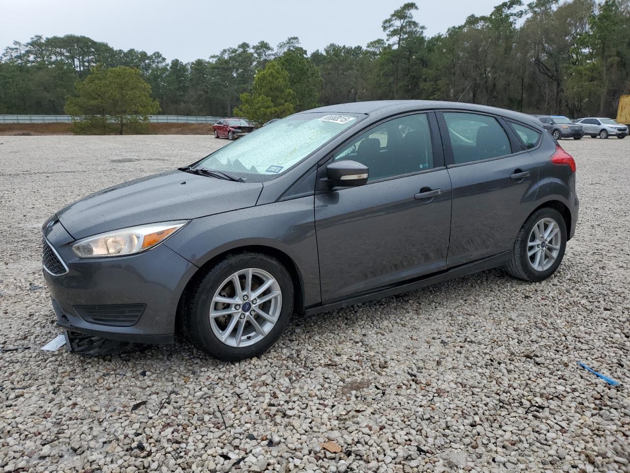 FORD FOCUS SE 2017