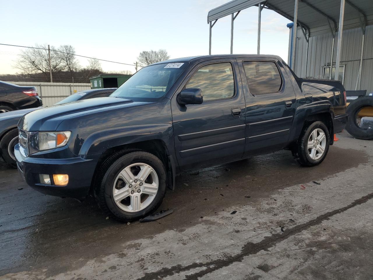 HONDA RIDGELINE 2011