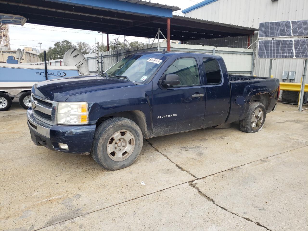 CHEVROLET SILVERADO 2011