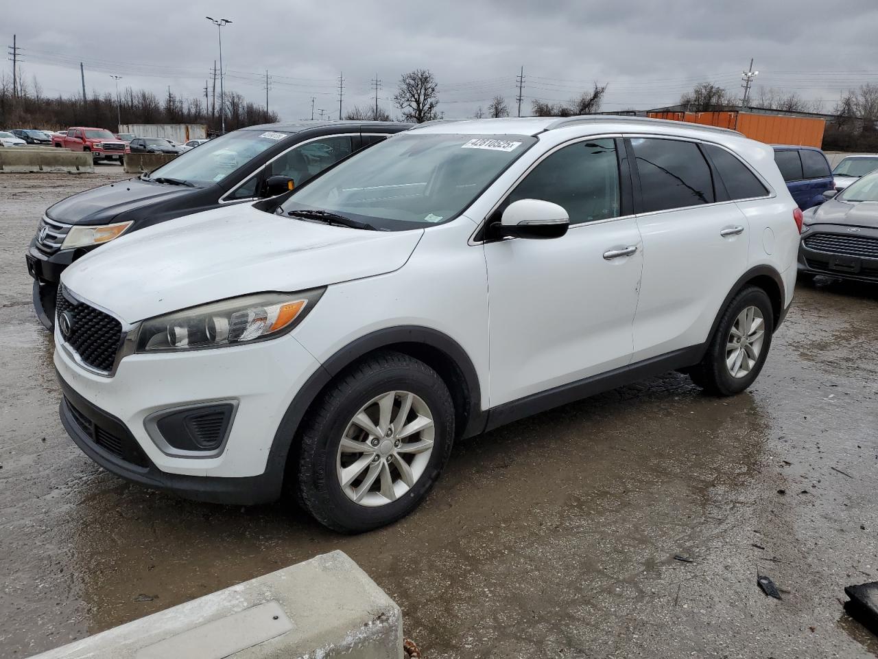 KIA SORENTO LX 2017