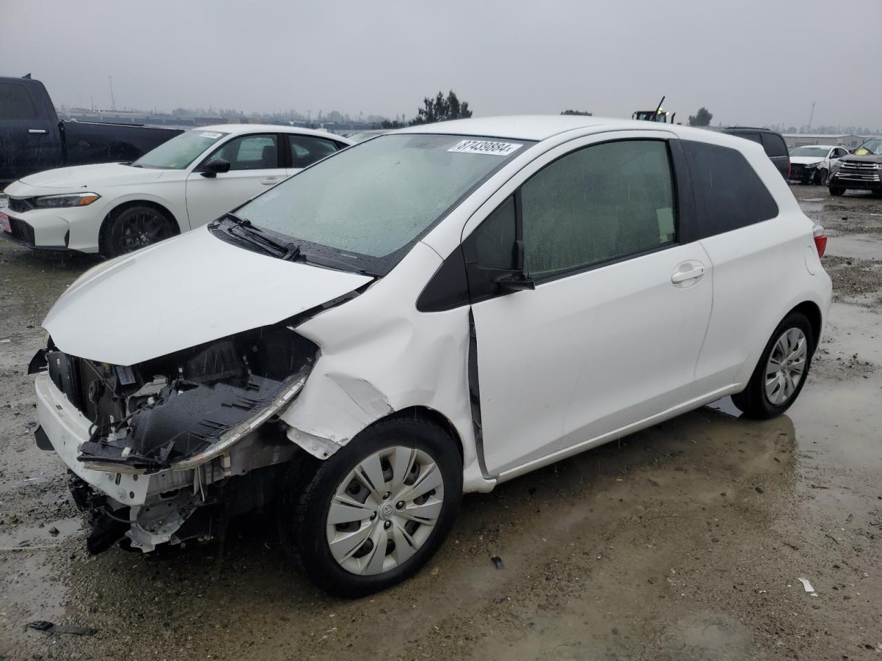 TOYOTA YARIS 2013