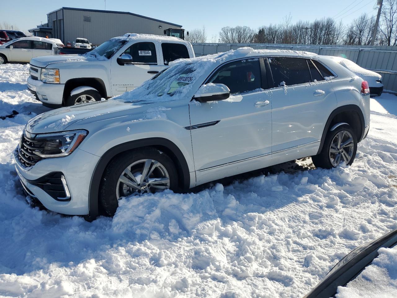 VOLKSWAGEN ATLAS CROS 2024