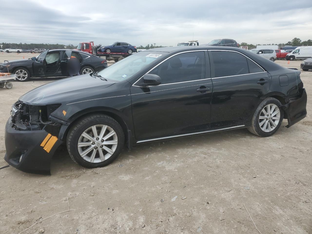 TOYOTA CAMRY L 2014