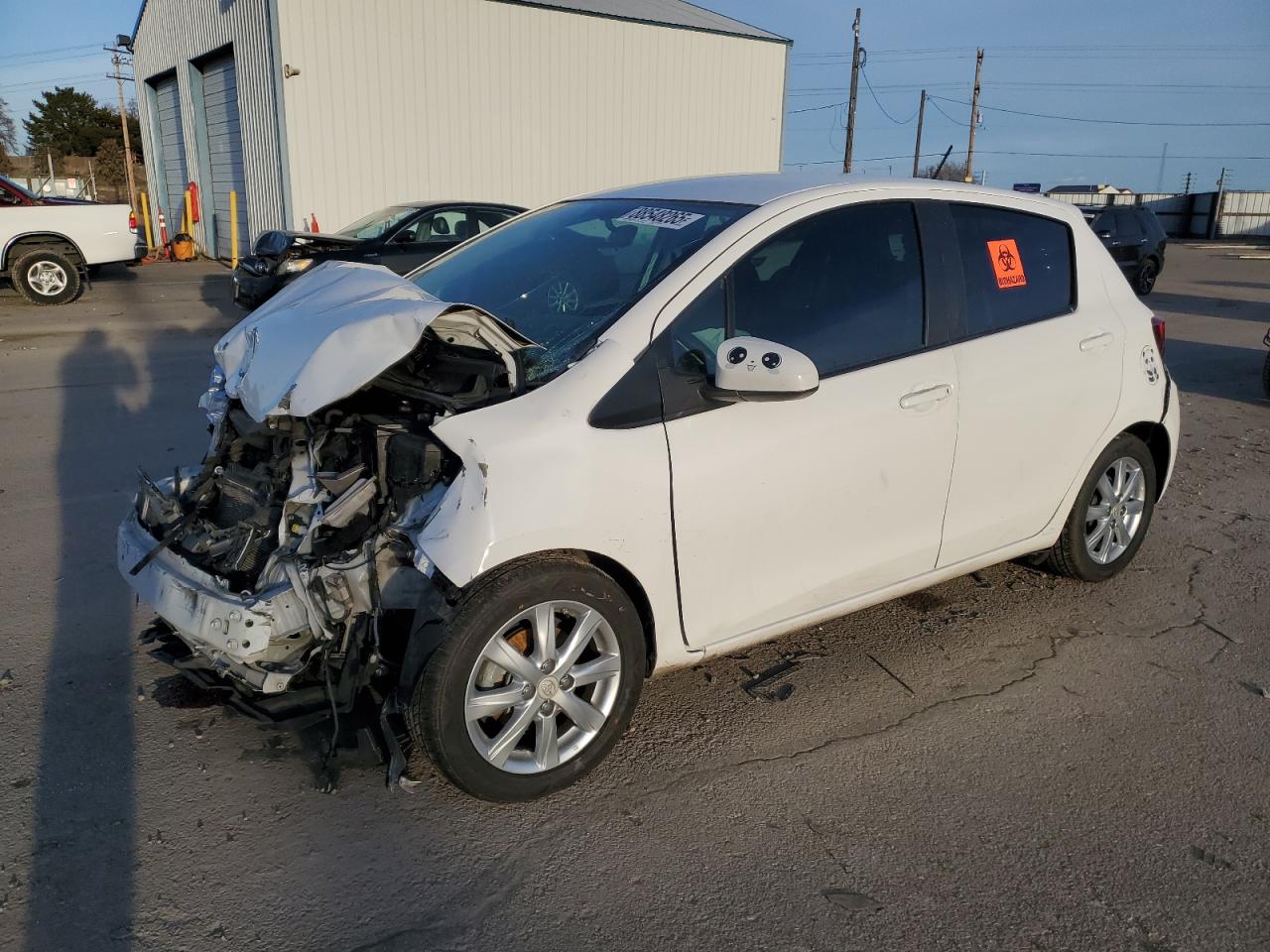 TOYOTA YARIS 2015