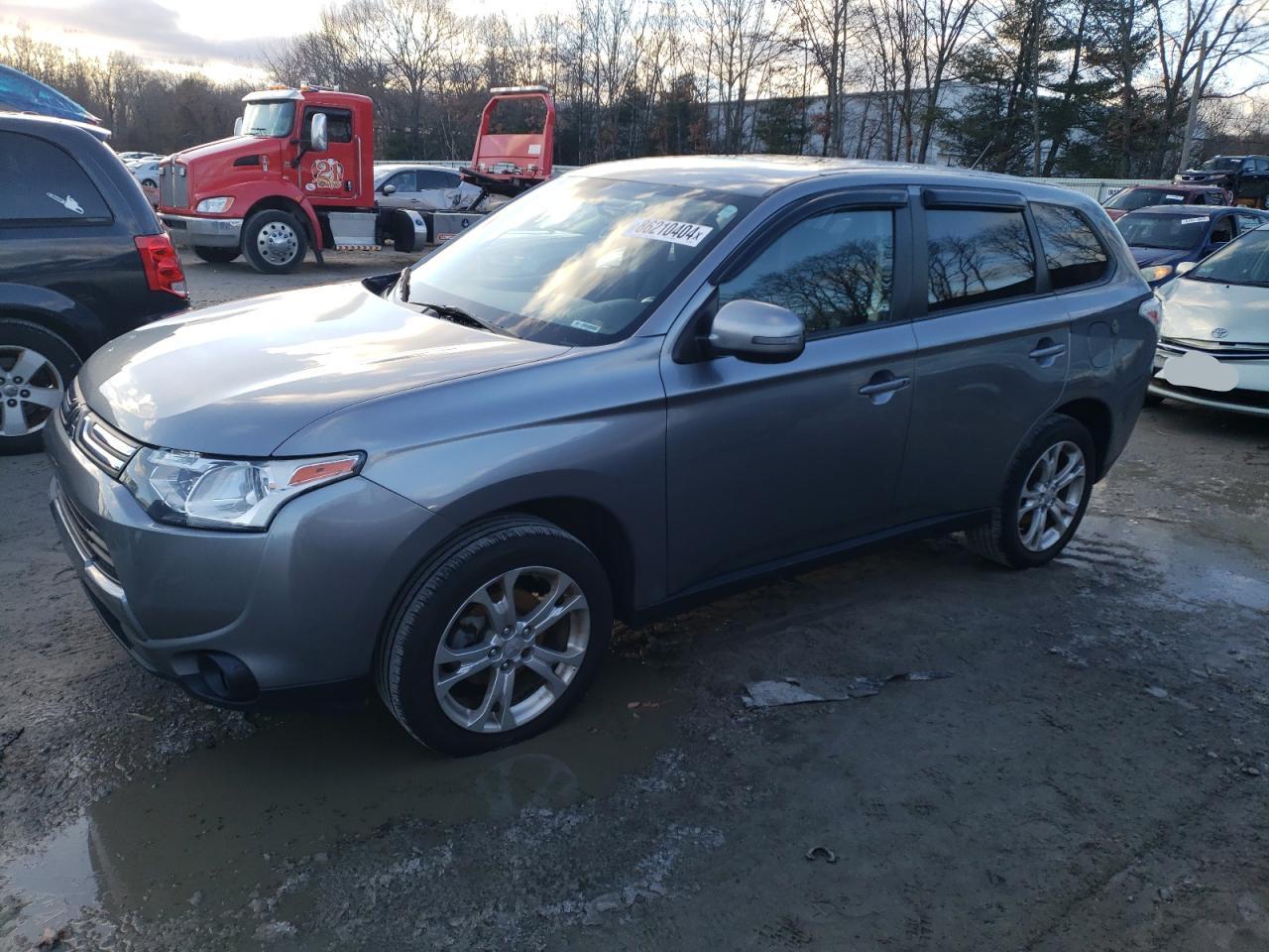 MITSUBISHI OUTLANDER 2014