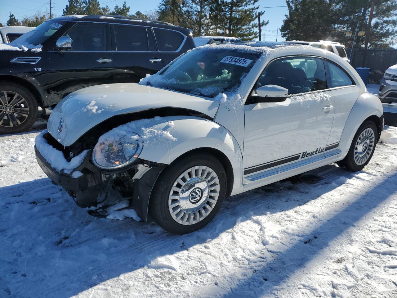 VOLKSWAGEN BEETLE 2013