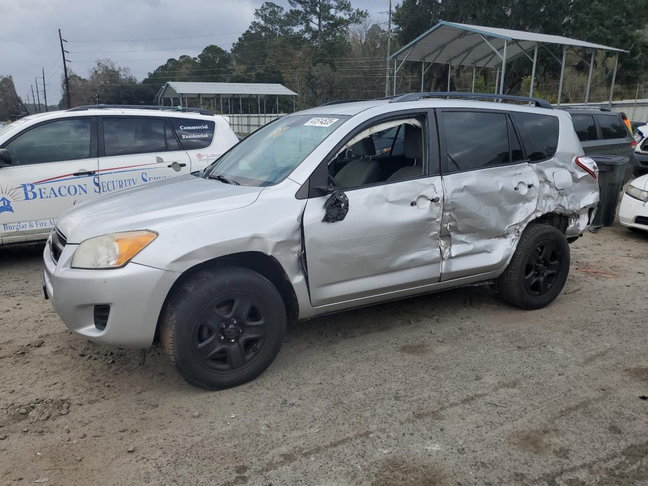 TOYOTA RAV4 2011