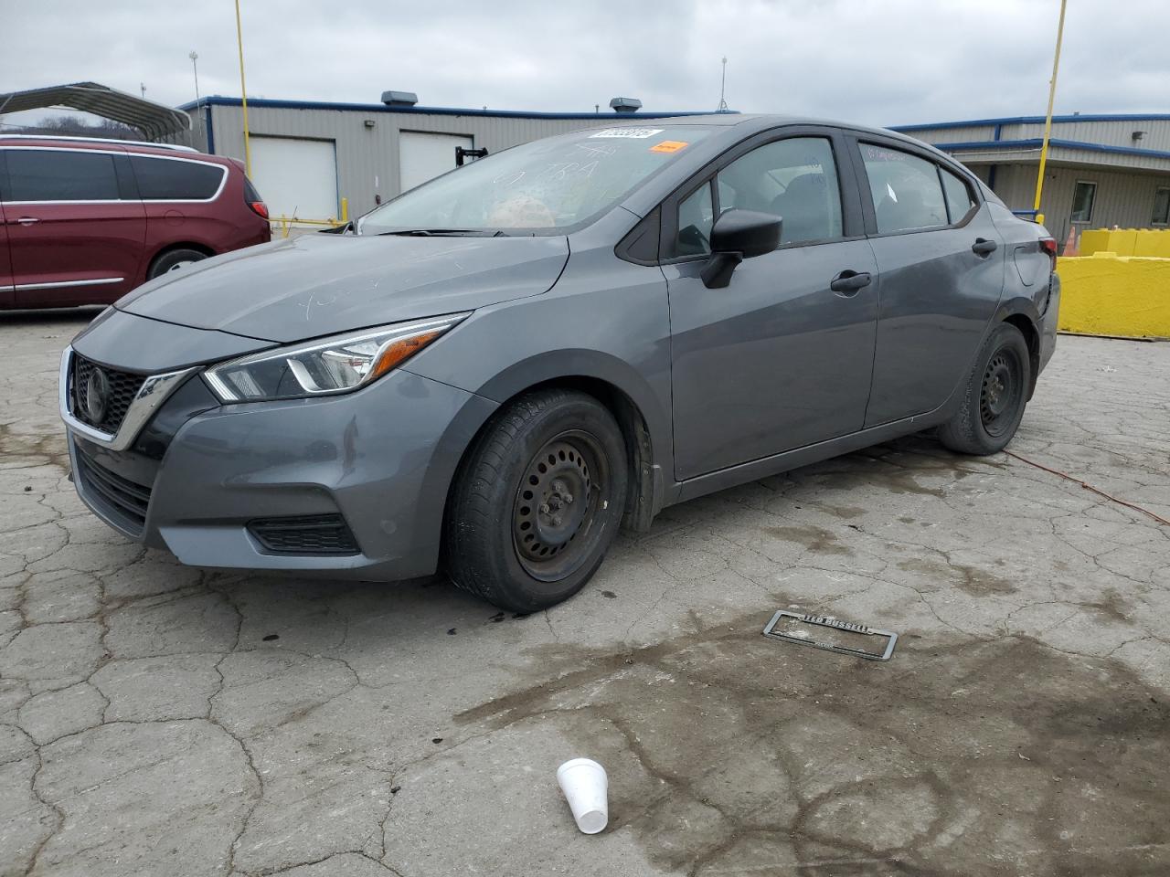 NISSAN VERSA S 2020