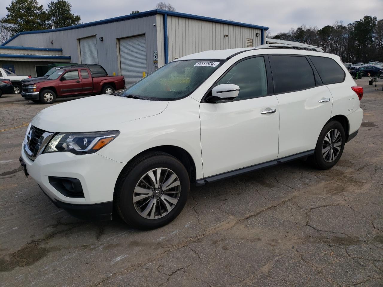 NISSAN PATHFINDER 2019