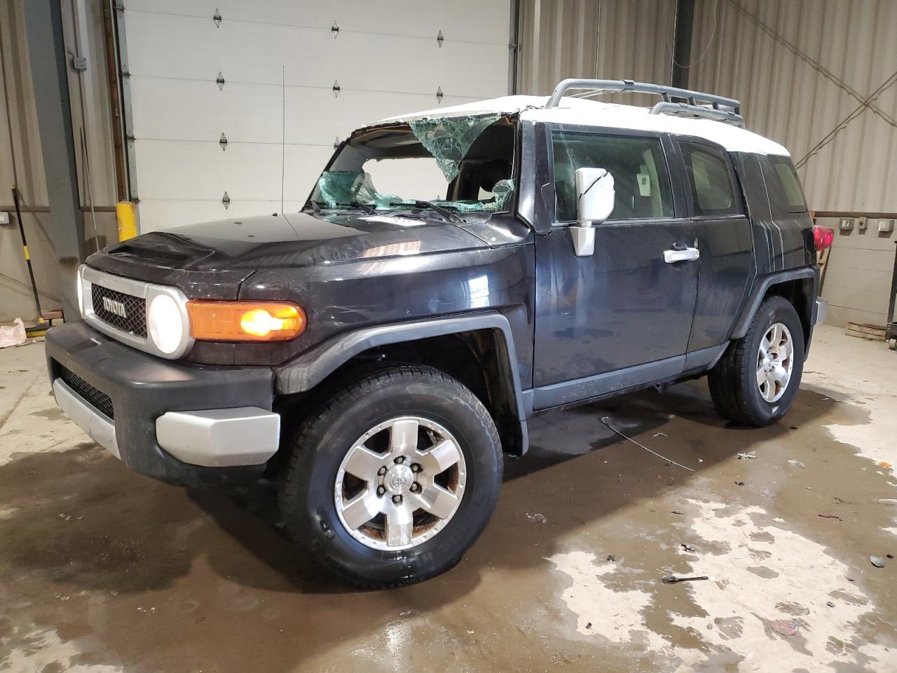 TOYOTA FJ CRUISER 2008