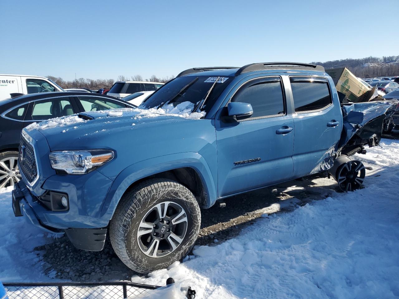 TOYOTA TACOMA 2019