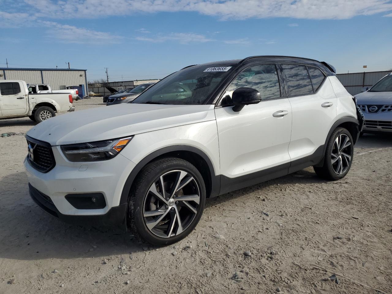 VOLVO XC40 T5 R- 2022