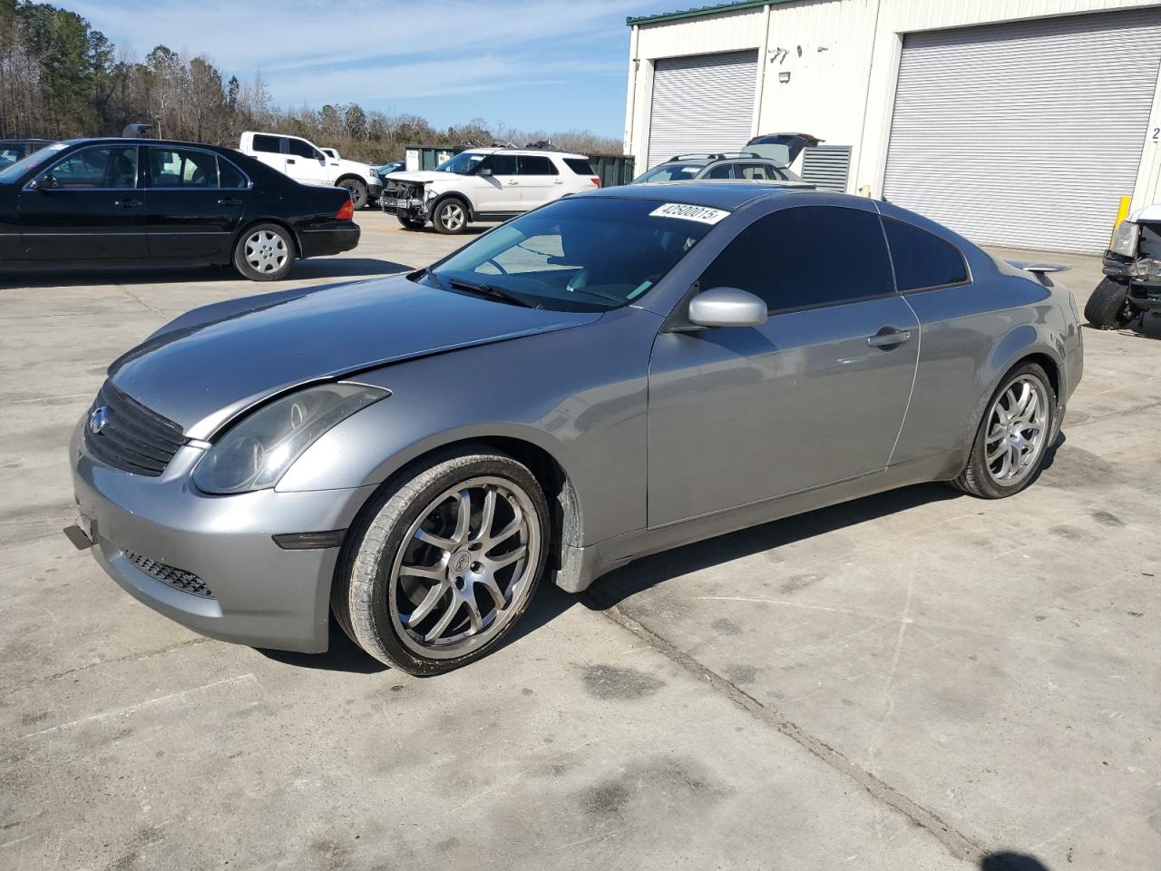 INFINITI G35 2005