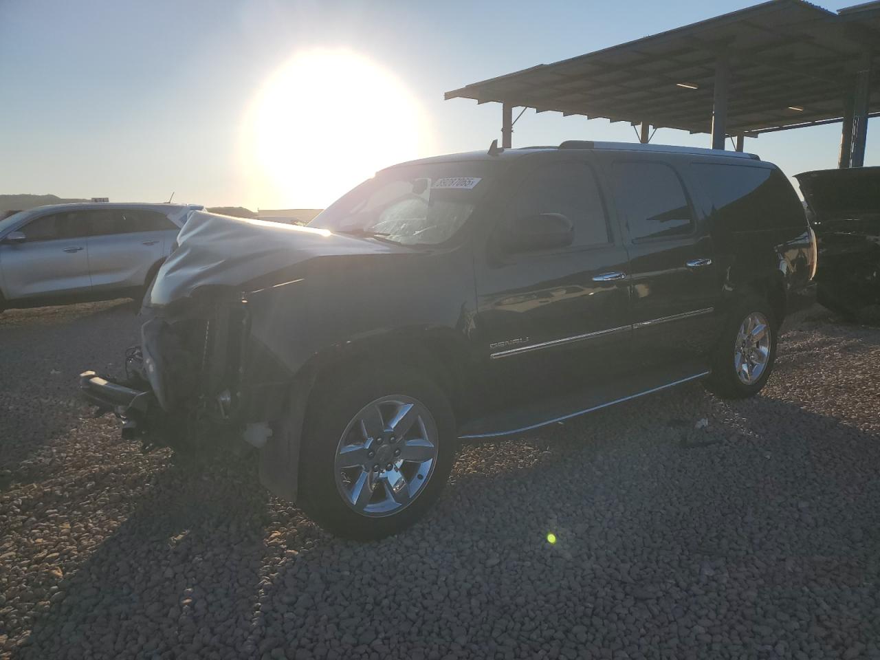 GMC YUKON XL D 2011