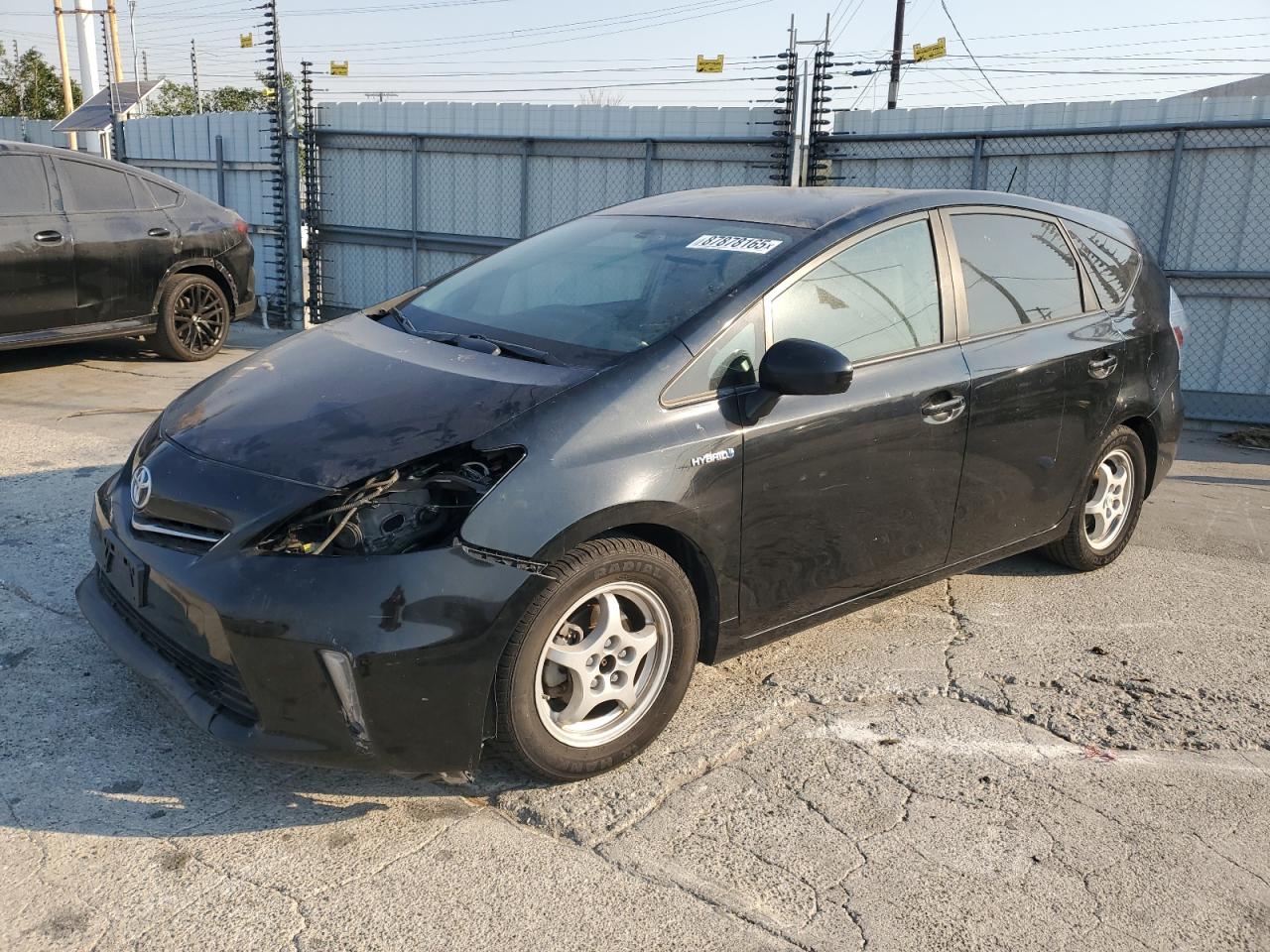 TOYOTA PRIUS V 2012