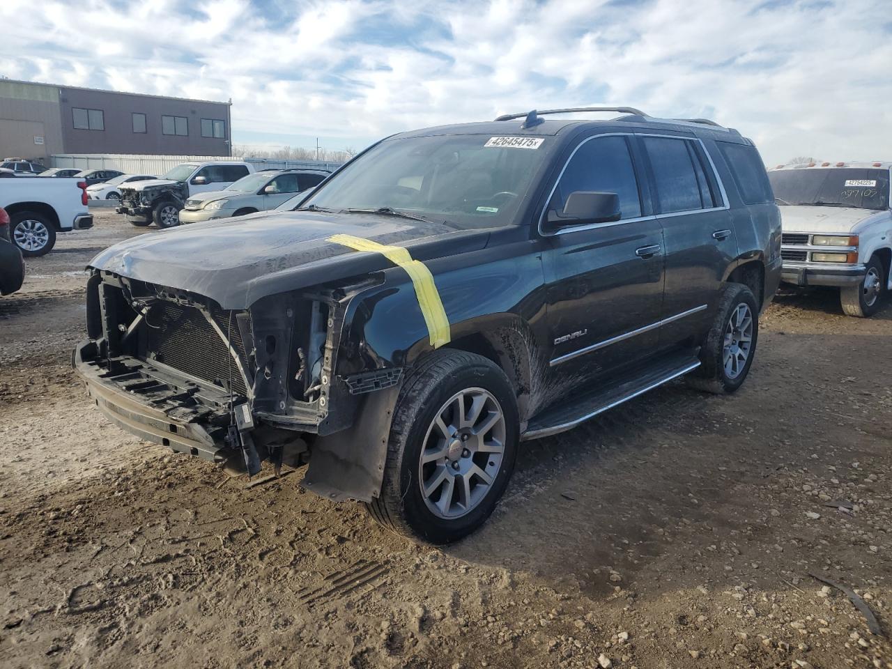 GMC YUKON DENA 2015