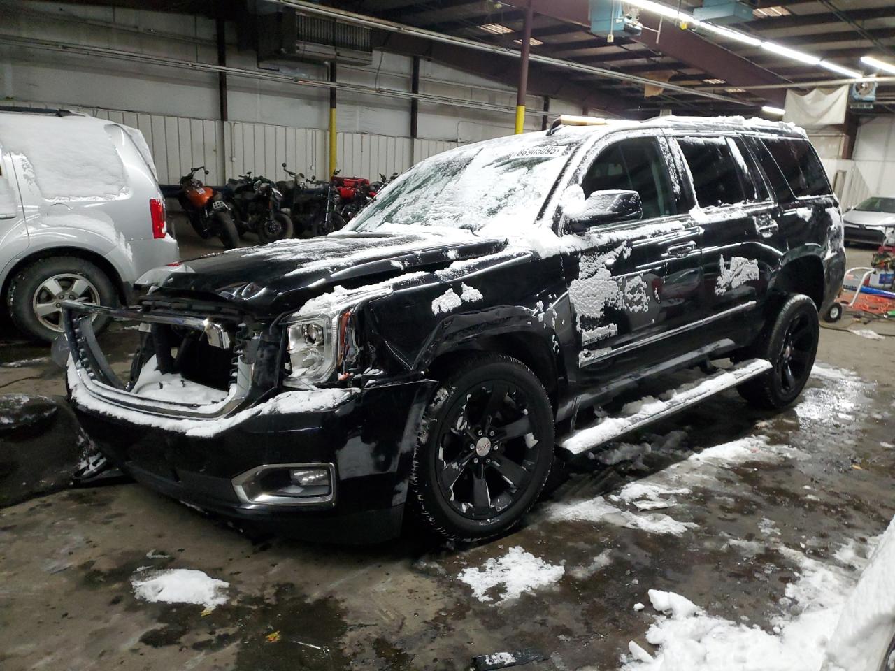 GMC YUKON DENA 2016
