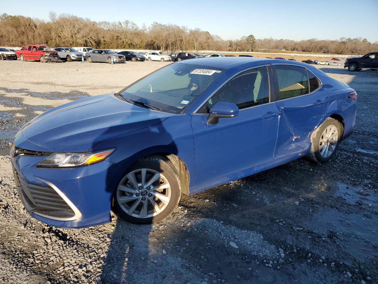 TOYOTA CAMRY LE 2023