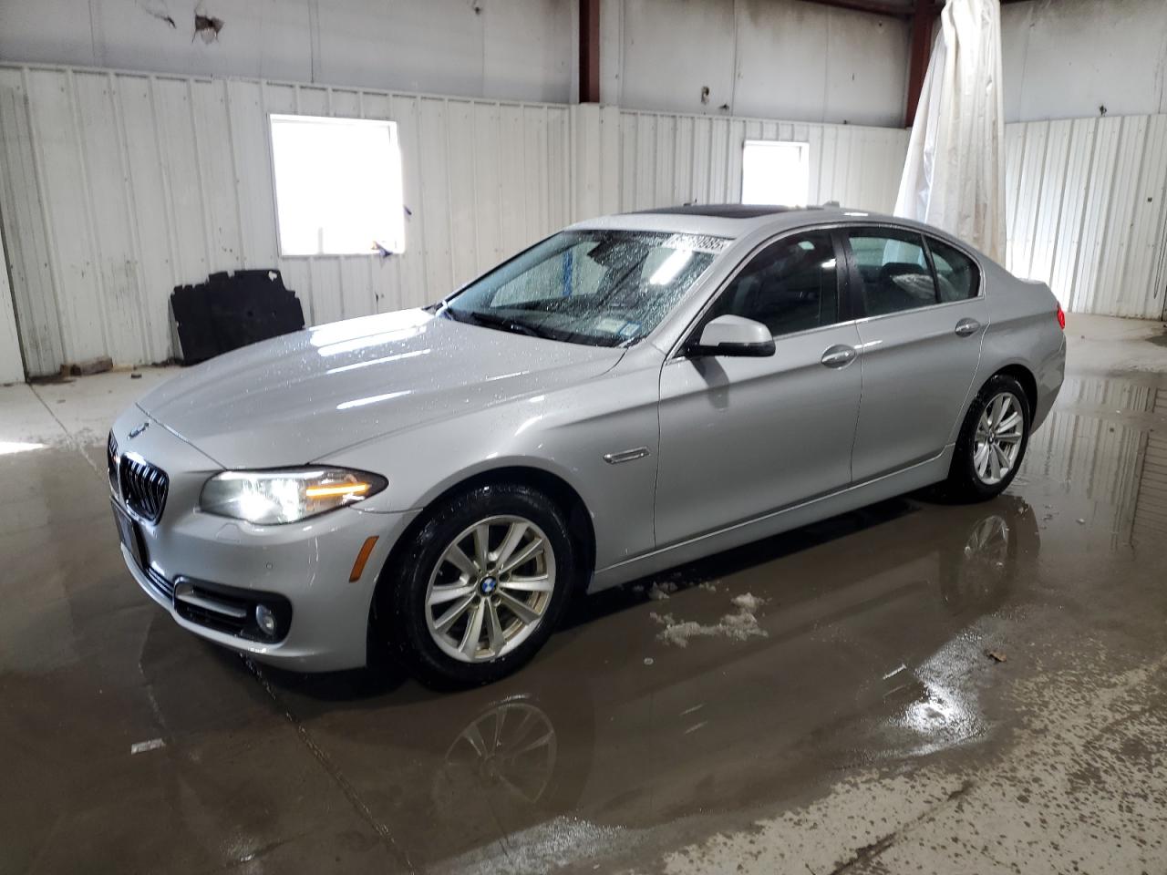 BMW 528 XI 2016