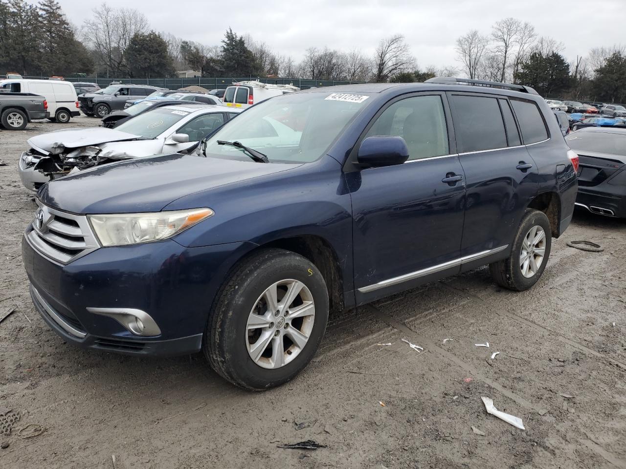 TOYOTA HIGHLANDER 2011