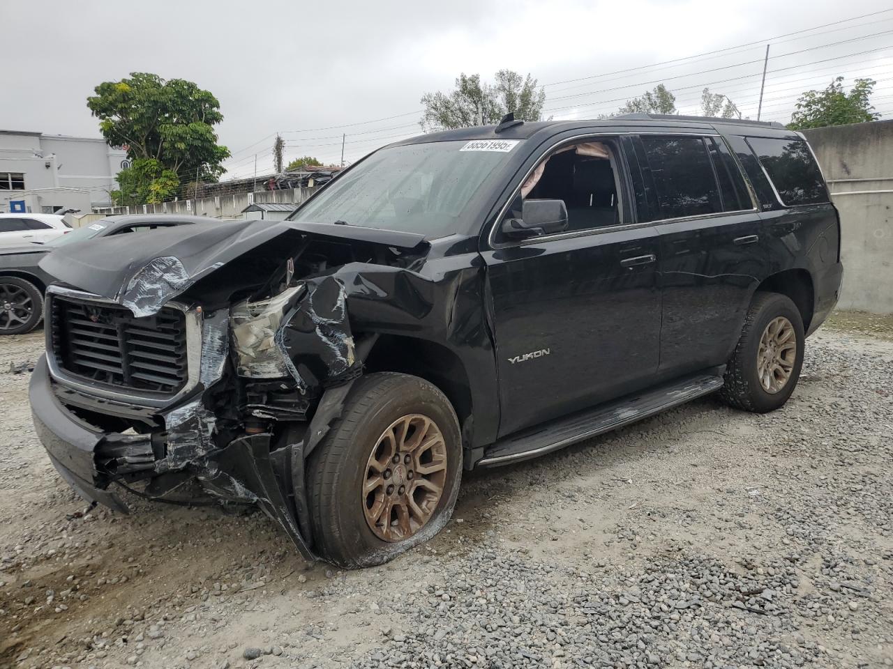 GMC YUKON SLT 2017