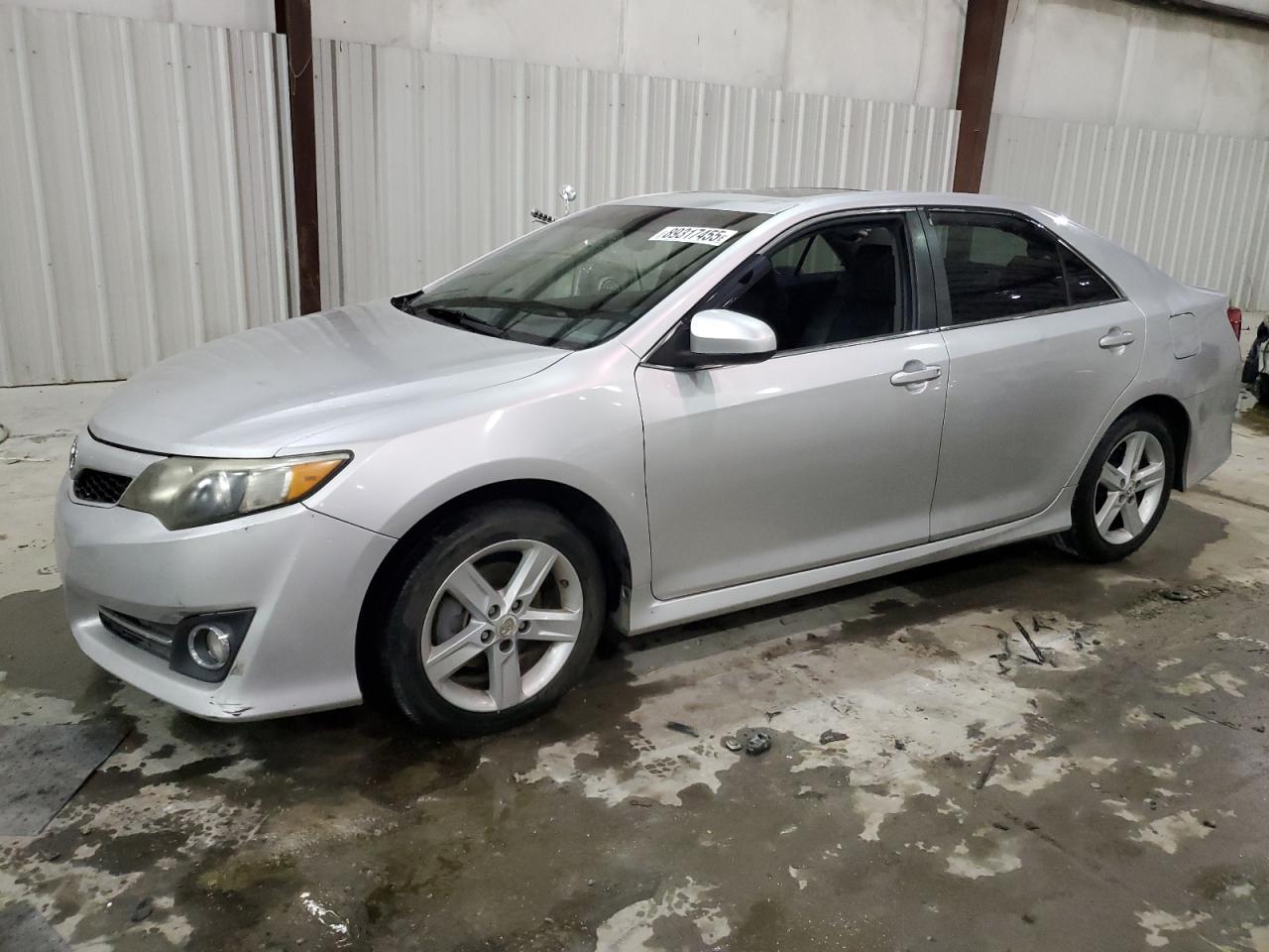 TOYOTA CAMRY BASE 2012