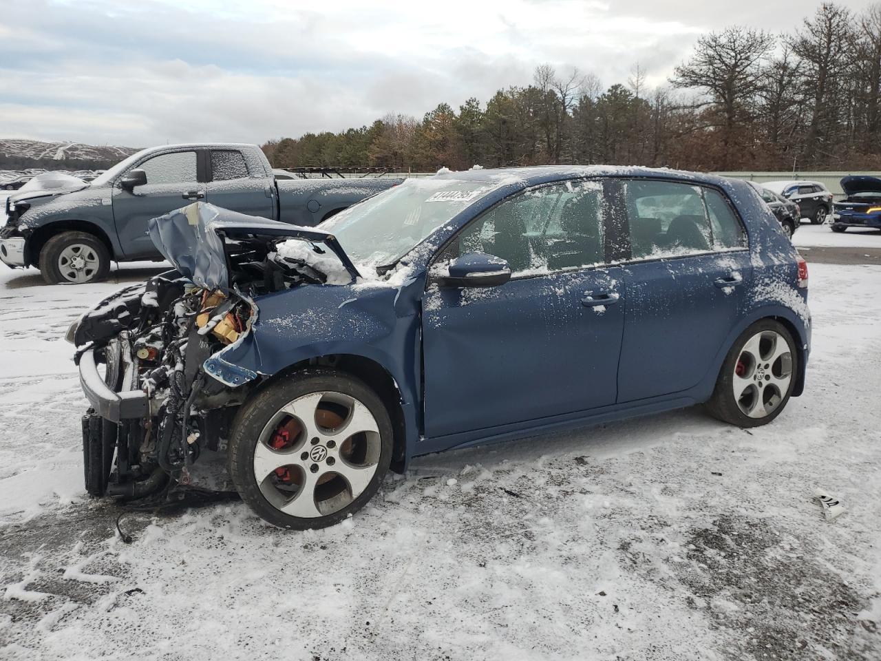 VOLKSWAGEN GTI 2011