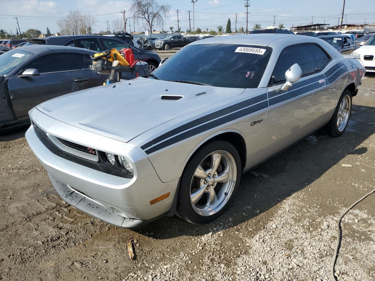 DODGE CHALLENGER 2012