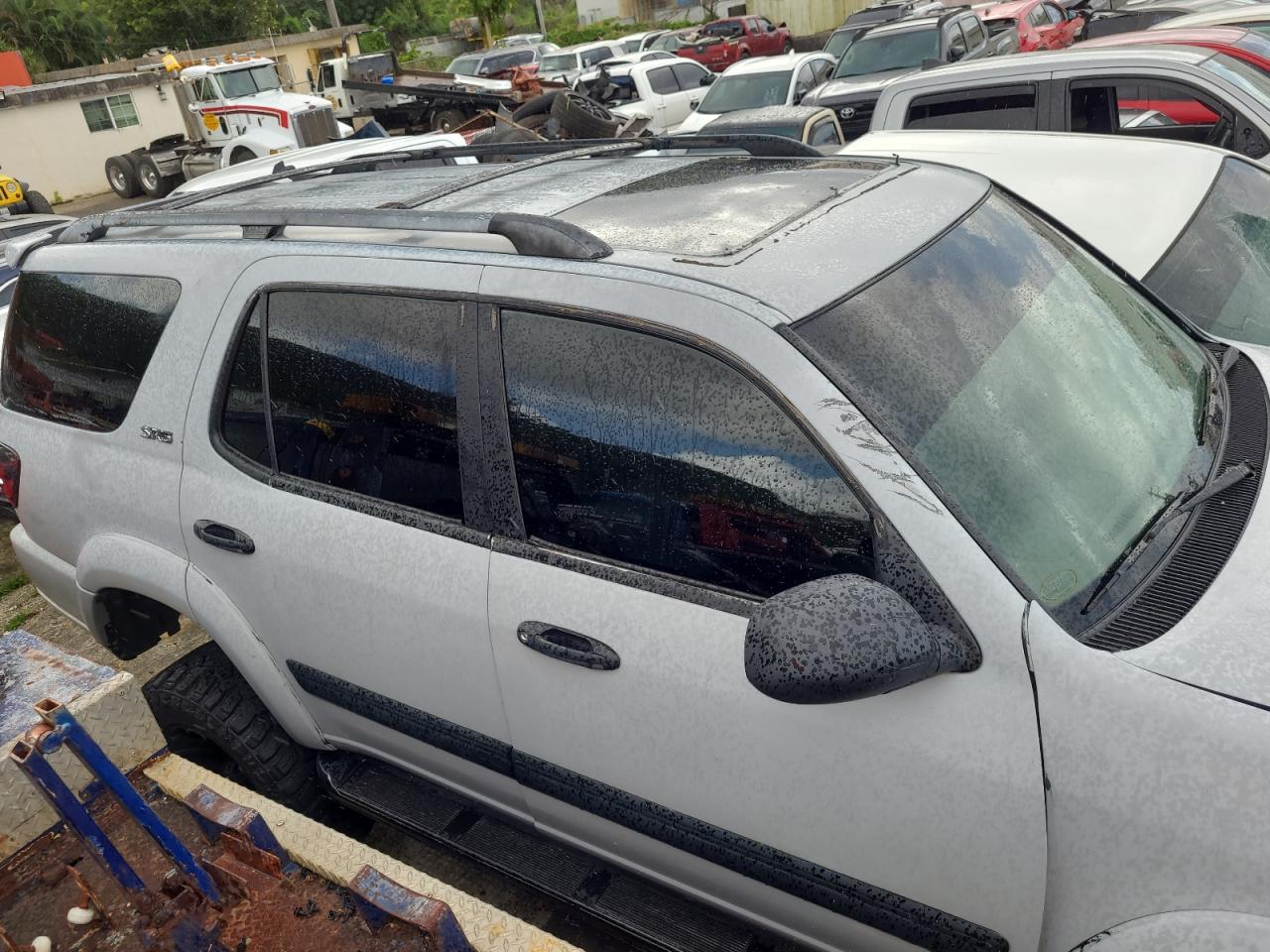 TOYOTA SEQUOIA SR 2005