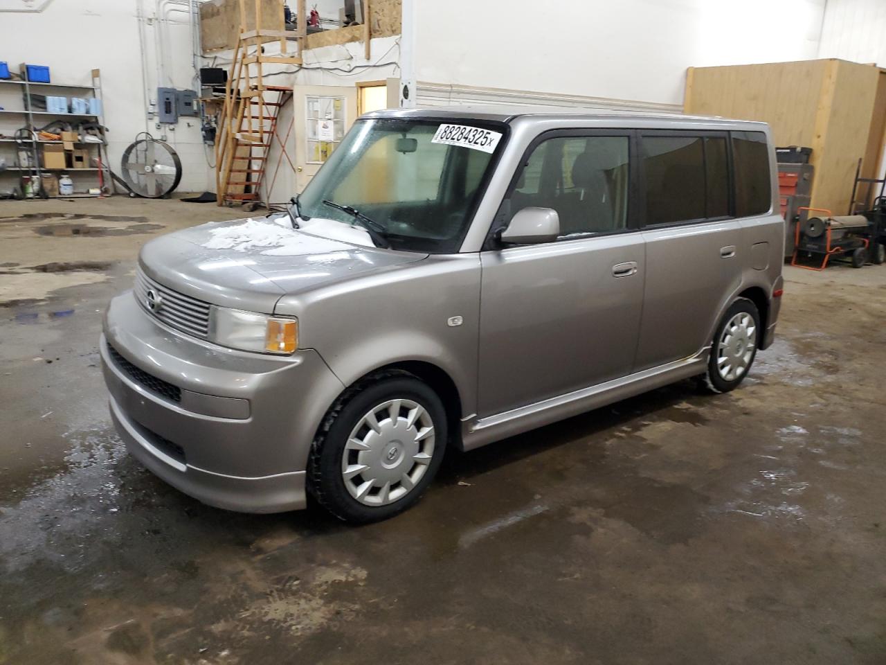 TOYOTA SCION XB 2006