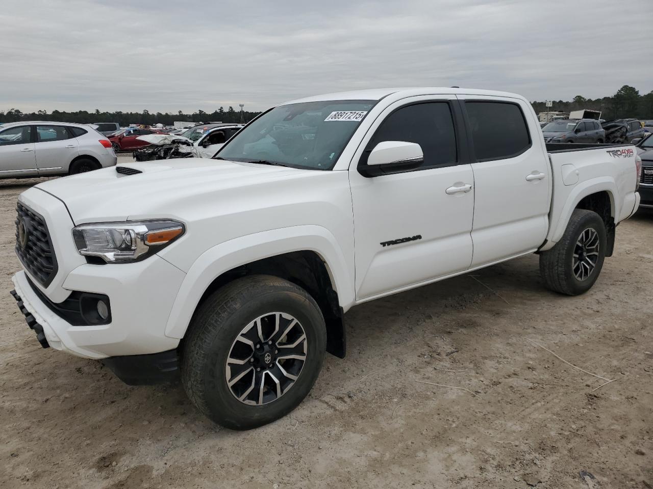 TOYOTA TACOMA DOU 2023