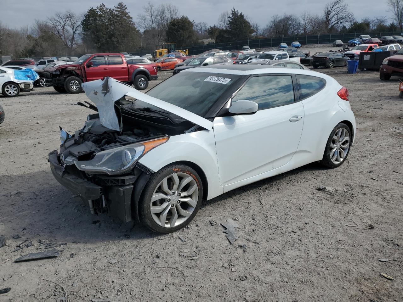 HYUNDAI VELOSTER 2015