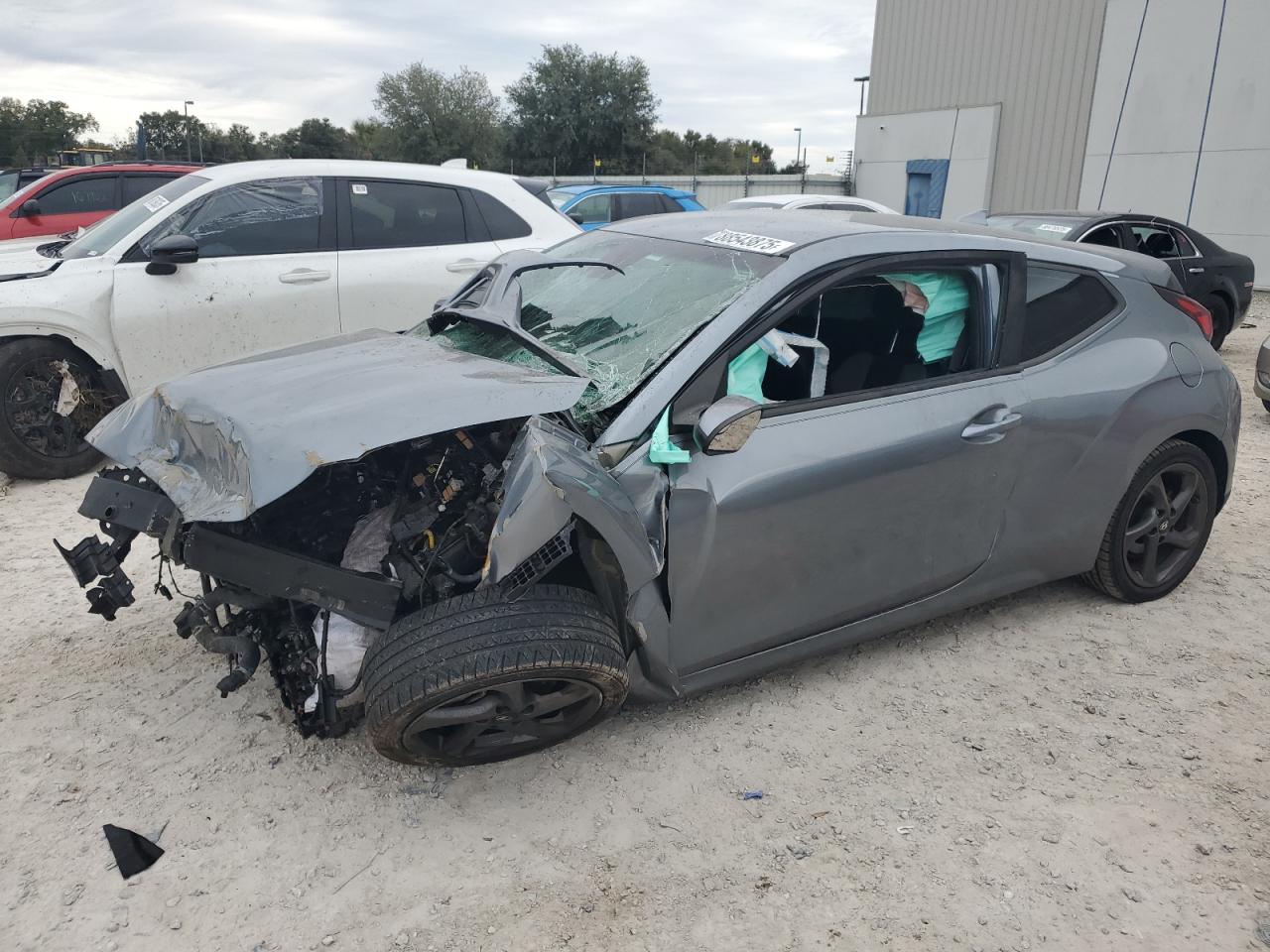 HYUNDAI VELOSTER B 2019