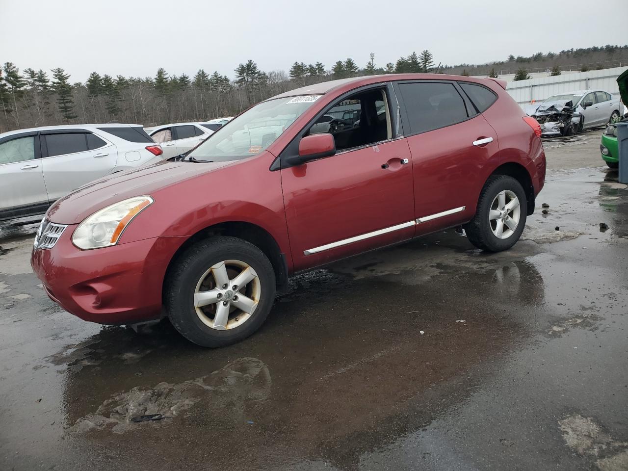 NISSAN ROGUE S 2013