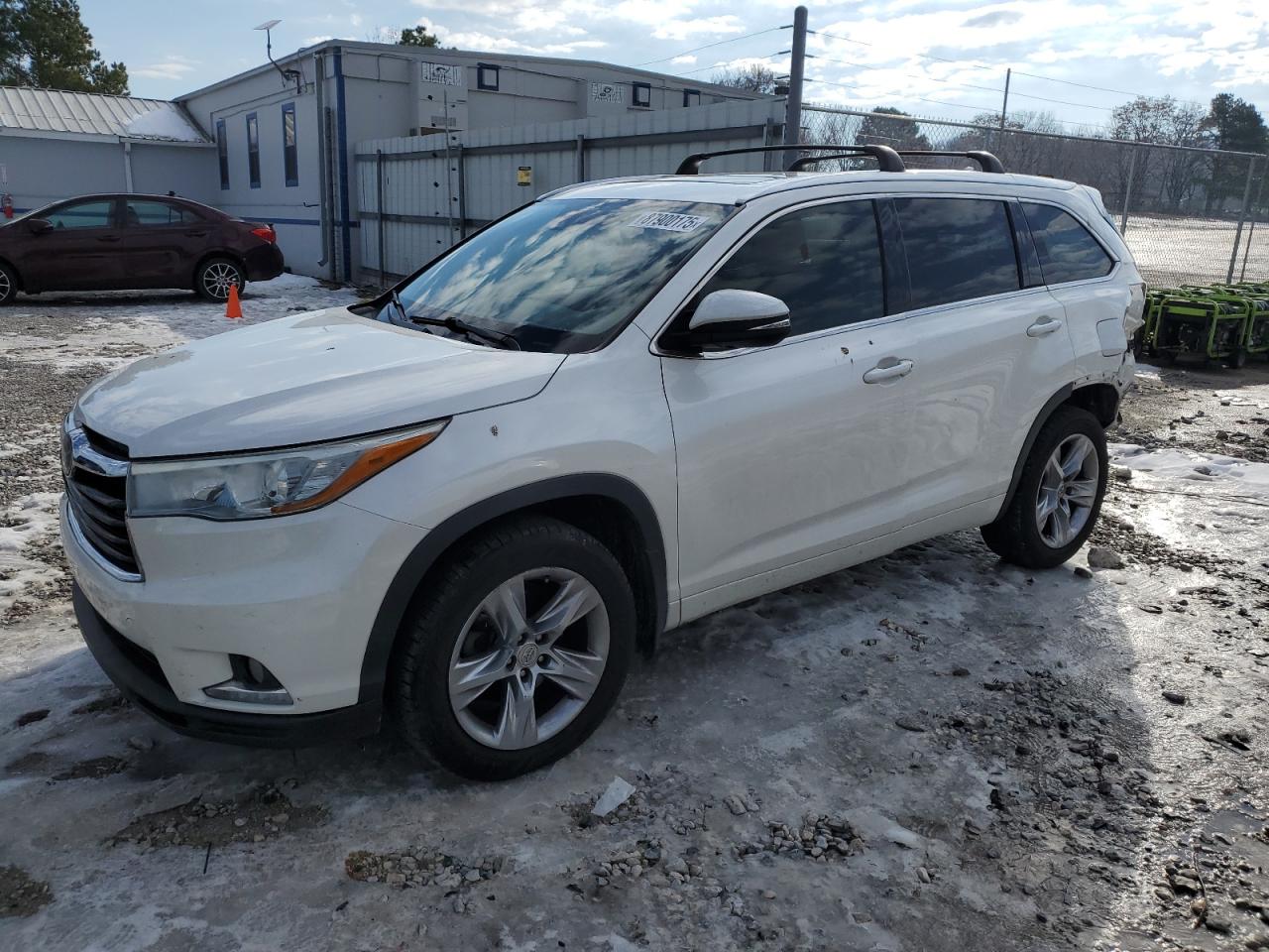 TOYOTA HIGHLANDER 2015
