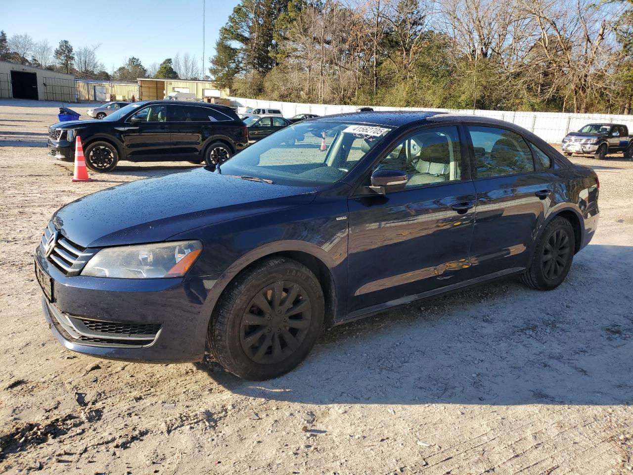 VOLKSWAGEN PASSAT S 2014
